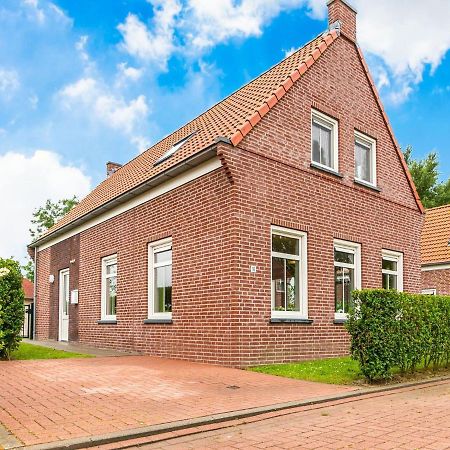 Cozy Detached House Near Breskens With Garden And Two Nice Terraces 部屋 写真